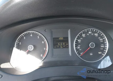 2012 Volkswagen Jetta 2.5L Sel Premium z USA, uszkodzony, nr VIN 3VWLP7AJ5CM367127